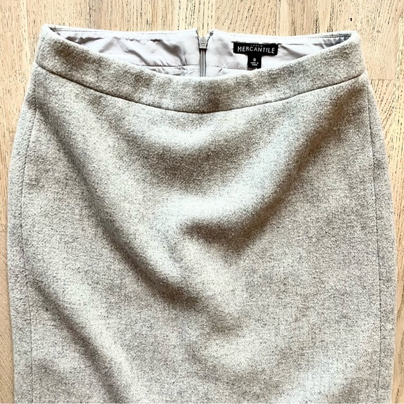 J.Crew Woollen Pencil Skirt US0 - Picture 2 of 6